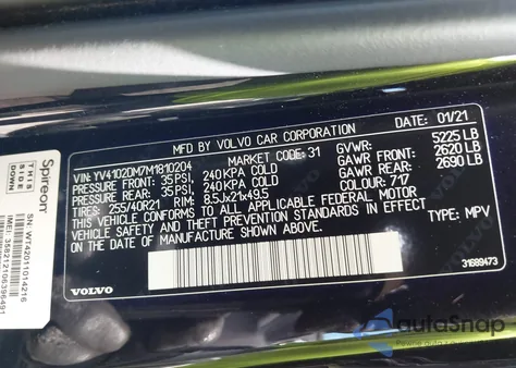 2021 Volvo Xc60 T5 R-Design z USA, uszkodzony, nr VIN YV4102DM7M1810204